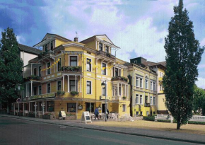  Hotel an der Hauptallee  Бад-Пирмонт